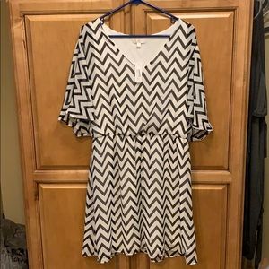 Black and White Zig Zag Pattern Dress
